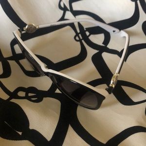 Meet your Posher, Susie